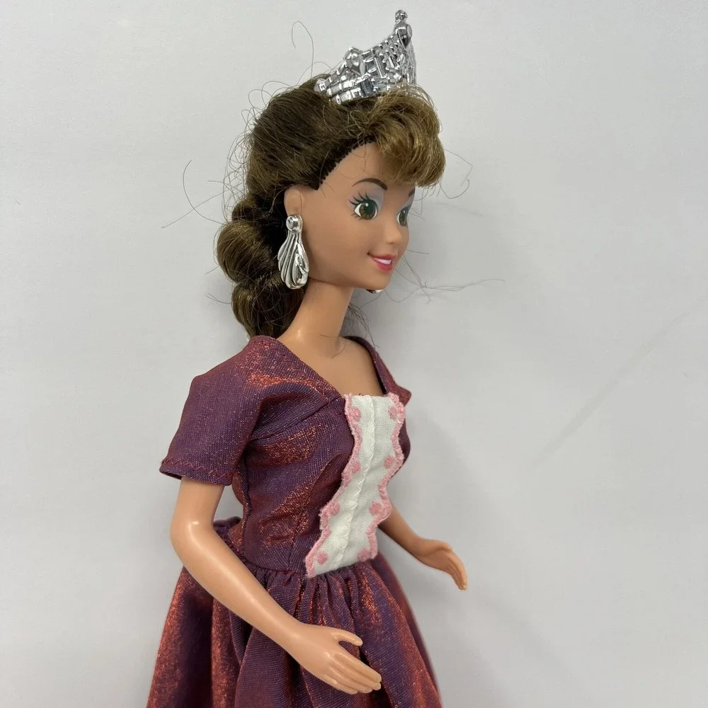 Miss America Doll Pageant 1991 Kenner Gown Crown Earrings Collectible Fashion